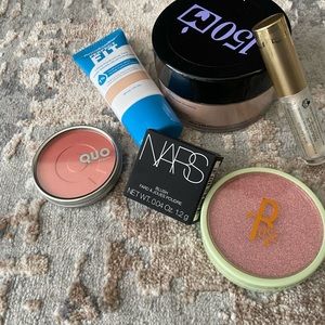 Brand New 6 item Makeup Bundle!